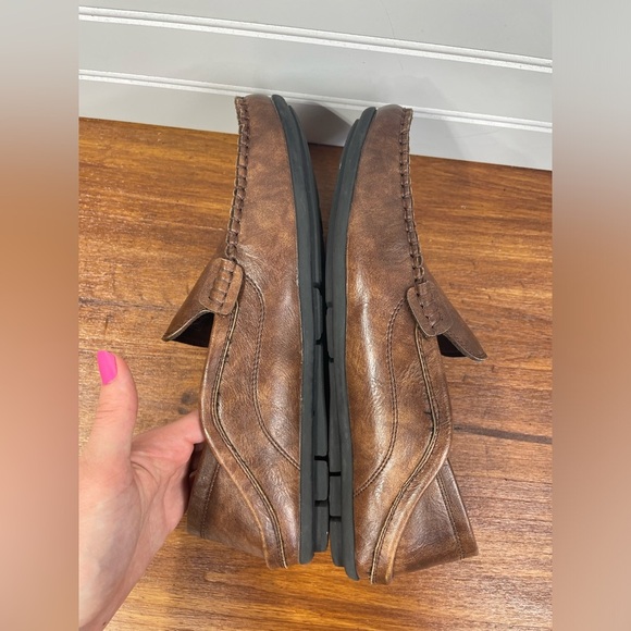 Jousen Brown Slip On Casual Lightweight Loafer Shoes Mens 9 GUC - Picture 2 of 9